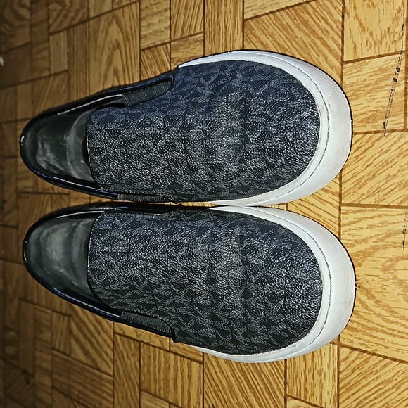 Michael Kors Keaton Slip On Shoes - Picture 2 of 6